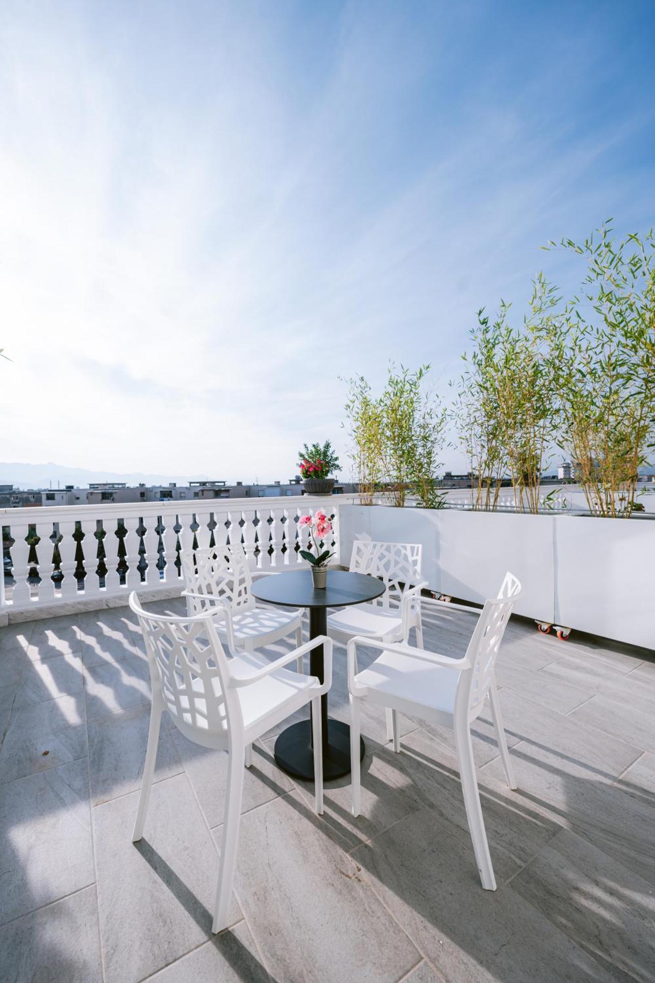 Tribute Hotel Shkodër Dış mekan fotoğraf