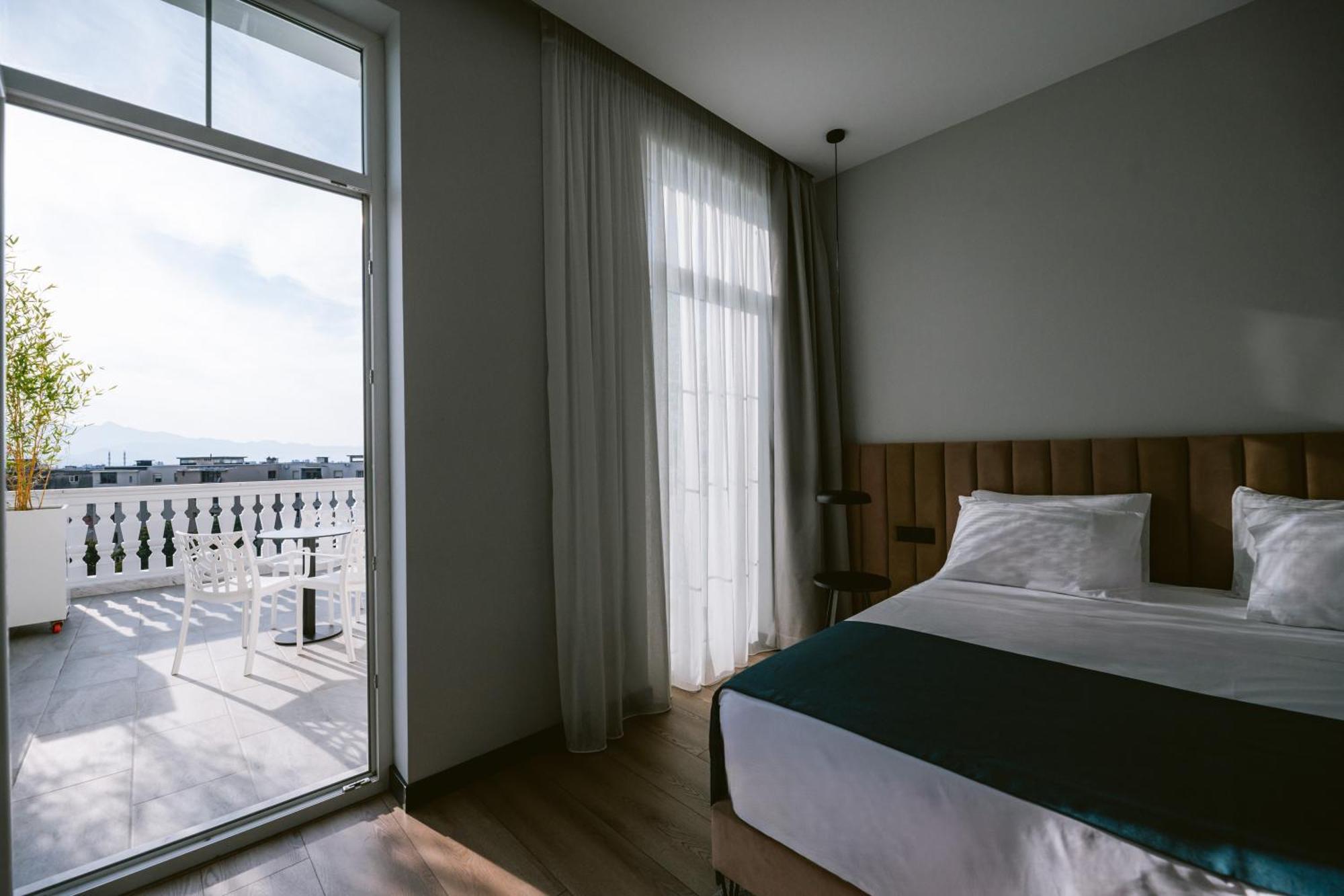 Tribute Hotel Shkodër Dış mekan fotoğraf
