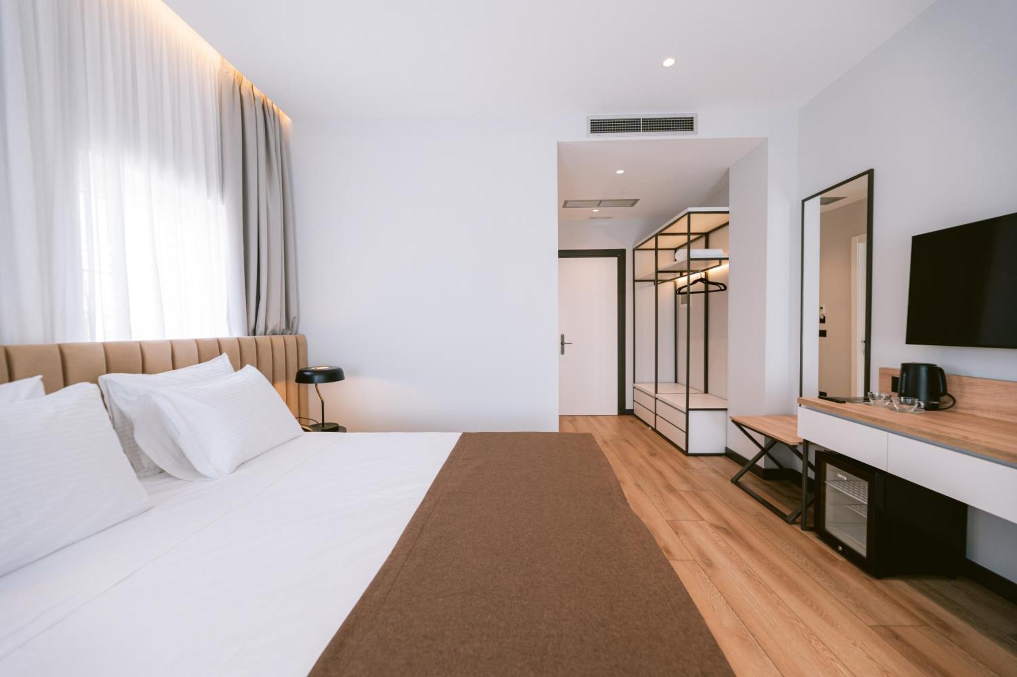 Tribute Hotel Shkodër Dış mekan fotoğraf